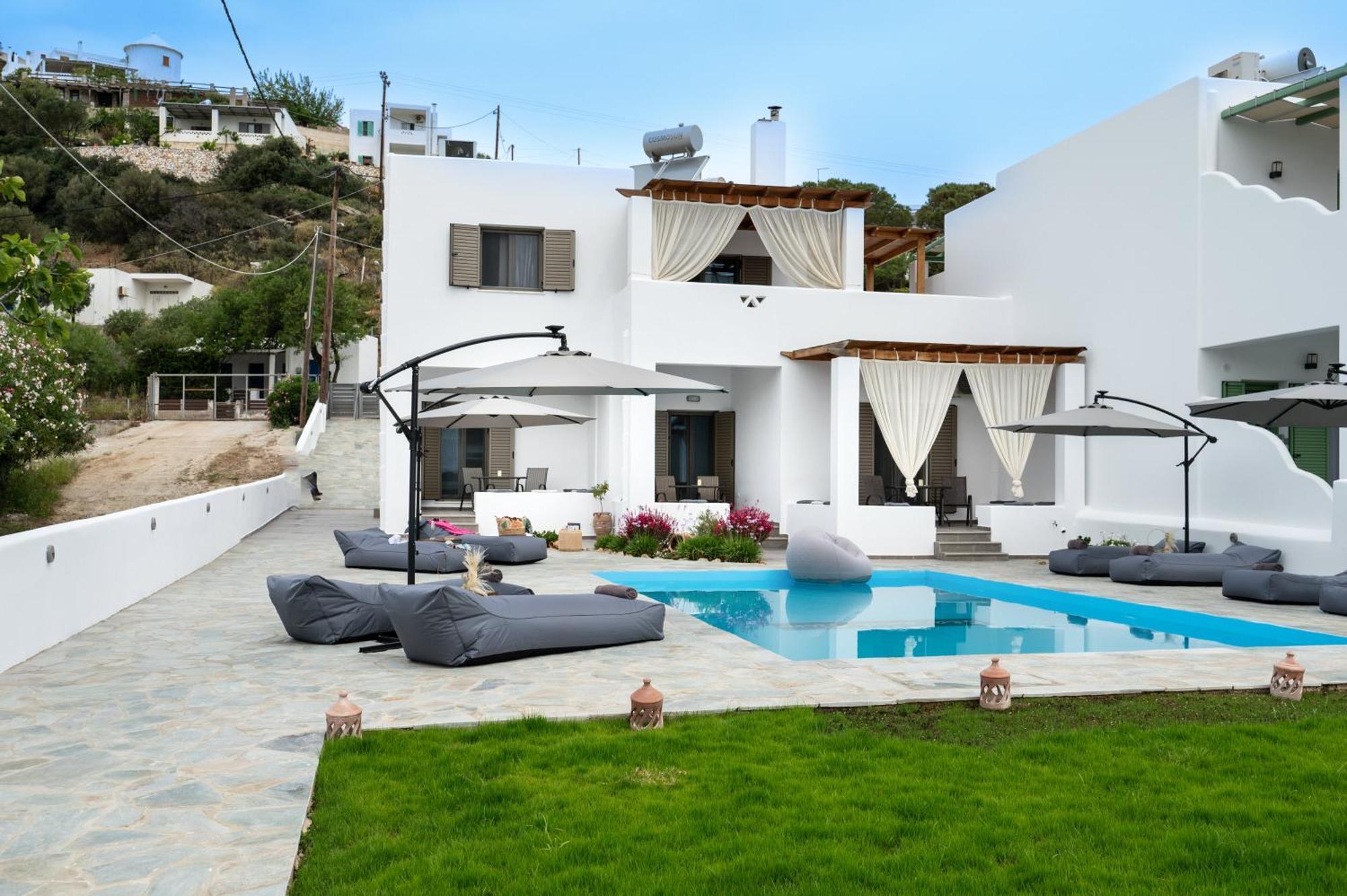 Sea And Sun Villa Kalamitsa Екстериор снимка